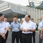 自治区人大常委会副主任、党组副书记农生文率调研组到南宁市